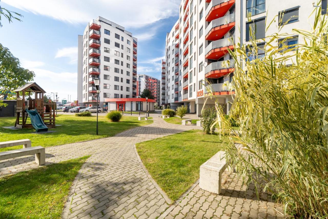 Ari Red Apartment In Complexul Ared Kaufland Arad Eksteriør billede