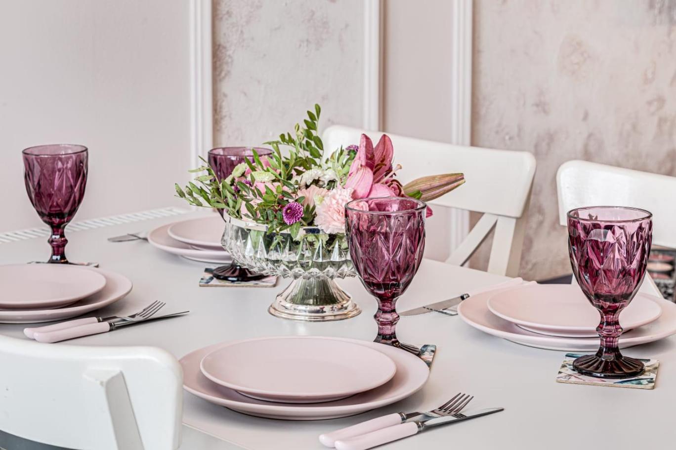 Ari - Ared Luxurious Apartments With Balcony & Free Parking Arad Eksteriør billede