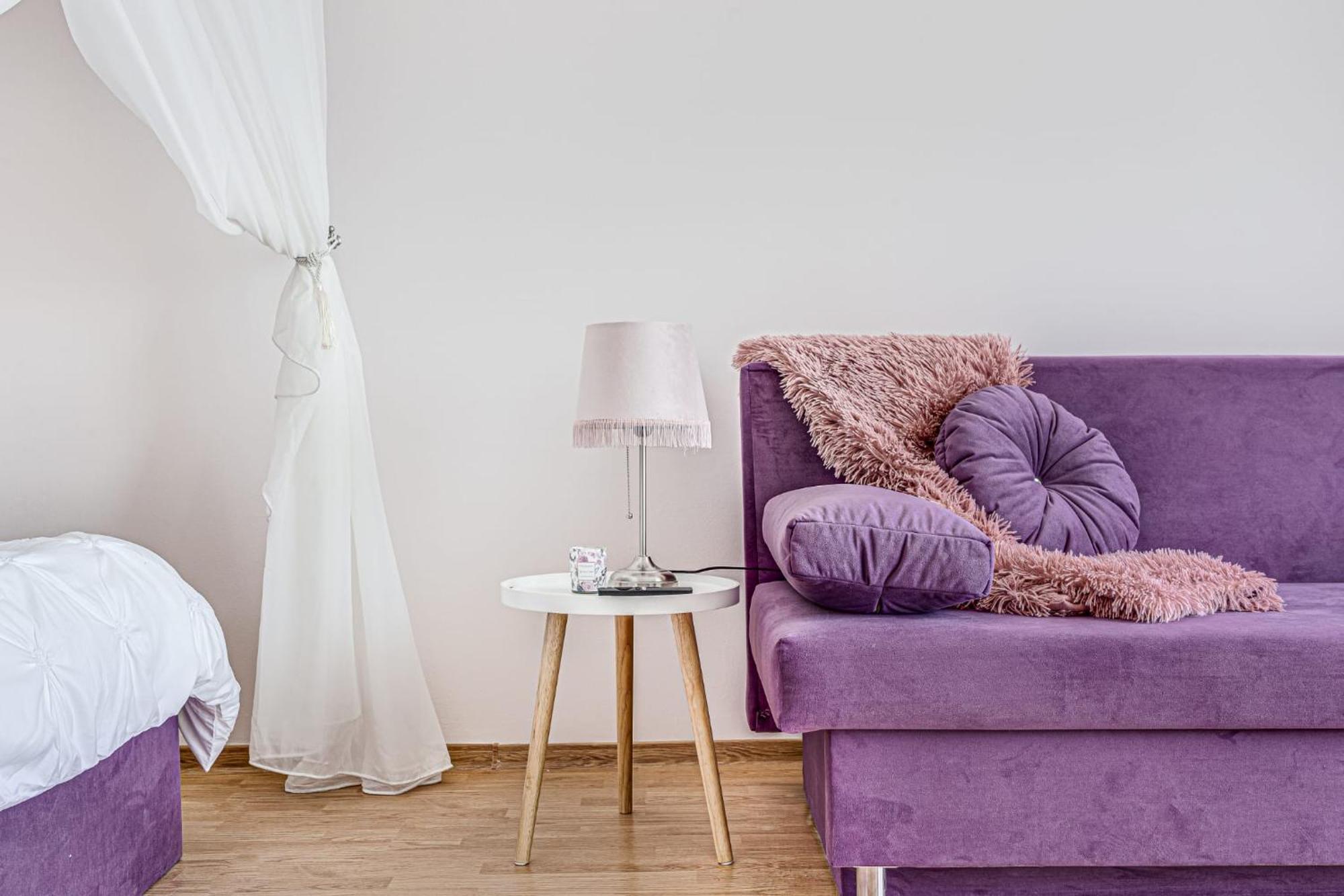 Ari - Ared Luxurious Apartments With Balcony & Free Parking Arad Eksteriør billede